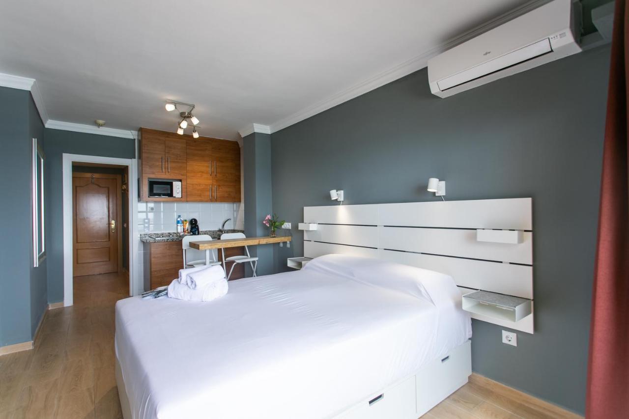 Apartament Stunning Sea Views In Stella Maris Fuengirola 9Th Floor Zewnętrze zdjęcie
